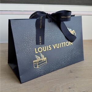 Limited 🌟 Louis Vuitton Gift Storage Box 10”x6.5”x5”